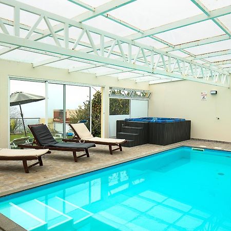 Casa Da Relva Com Piscina Aquecida Interna Appartement Arco da Calheta  Buitenkant foto
